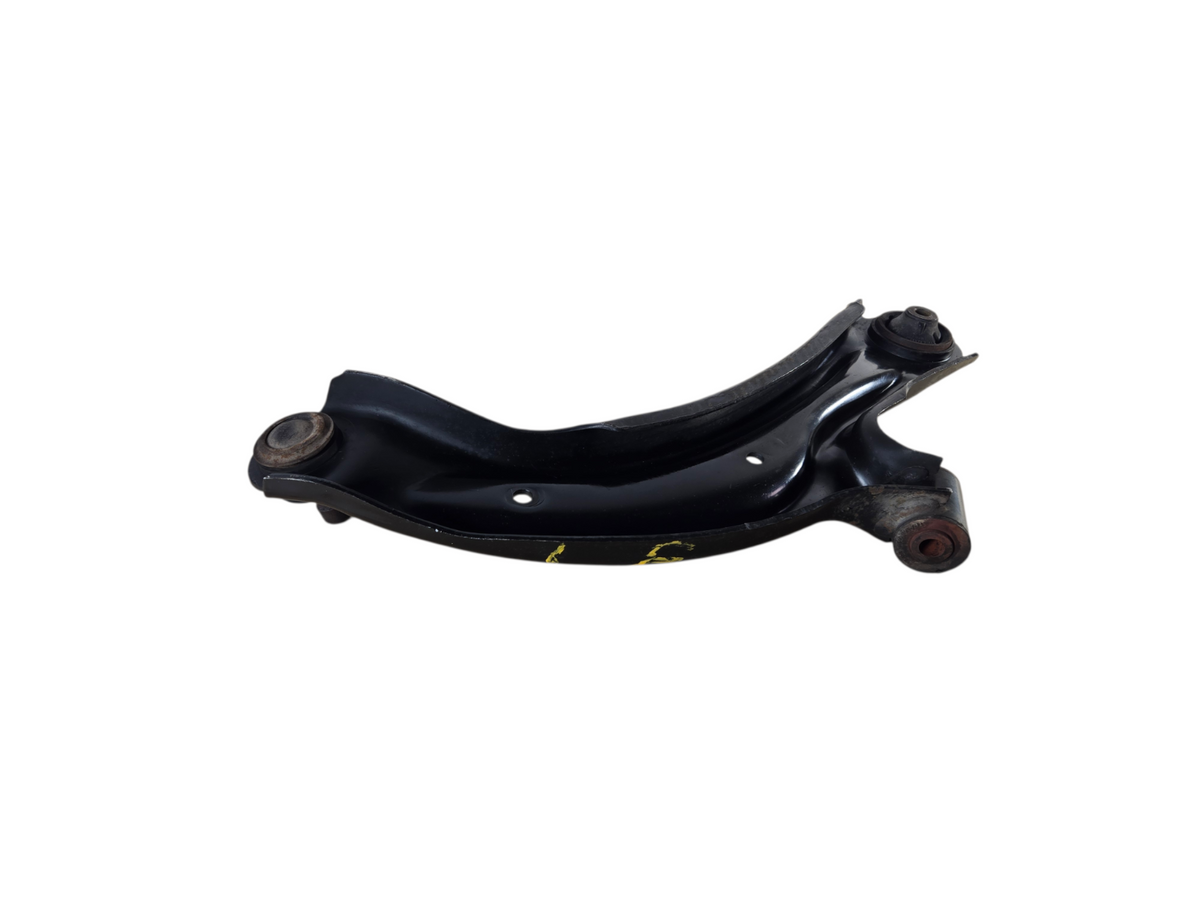 2013-2019 Nissan Sentra Left Front Suspension Lower Control Arm LH OEM 15368