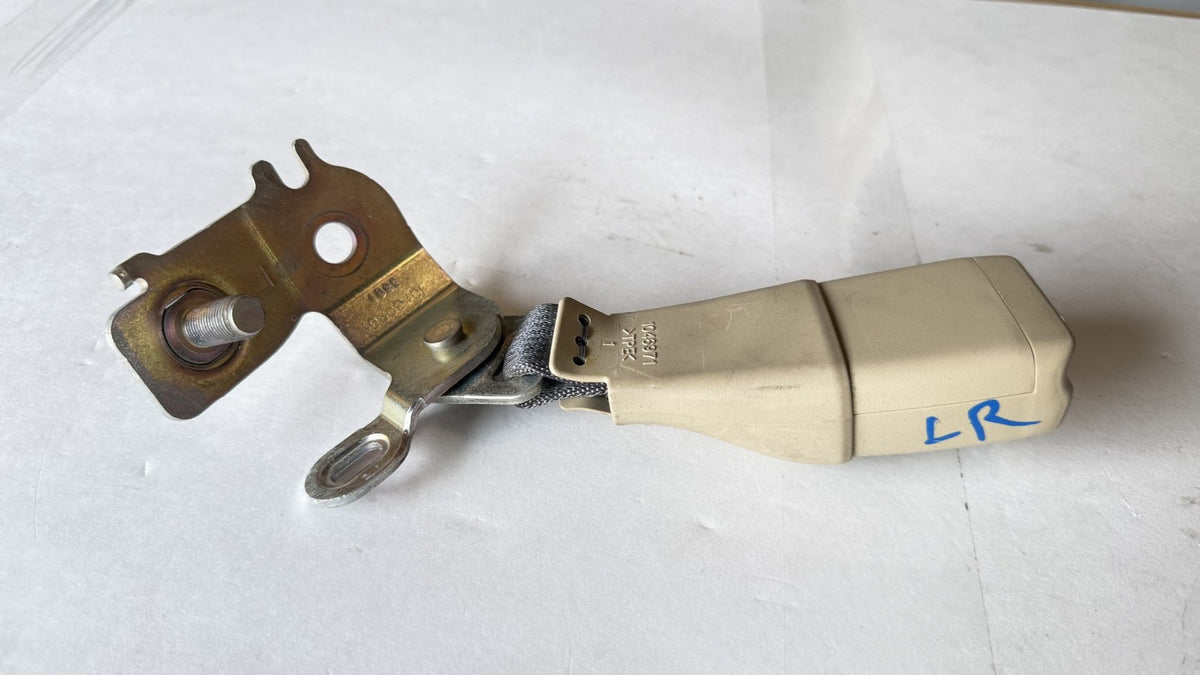 Lexus LS460 Seat Belt Buckle, Outer Rear Left 73380-50270-A1 Genuine OEM