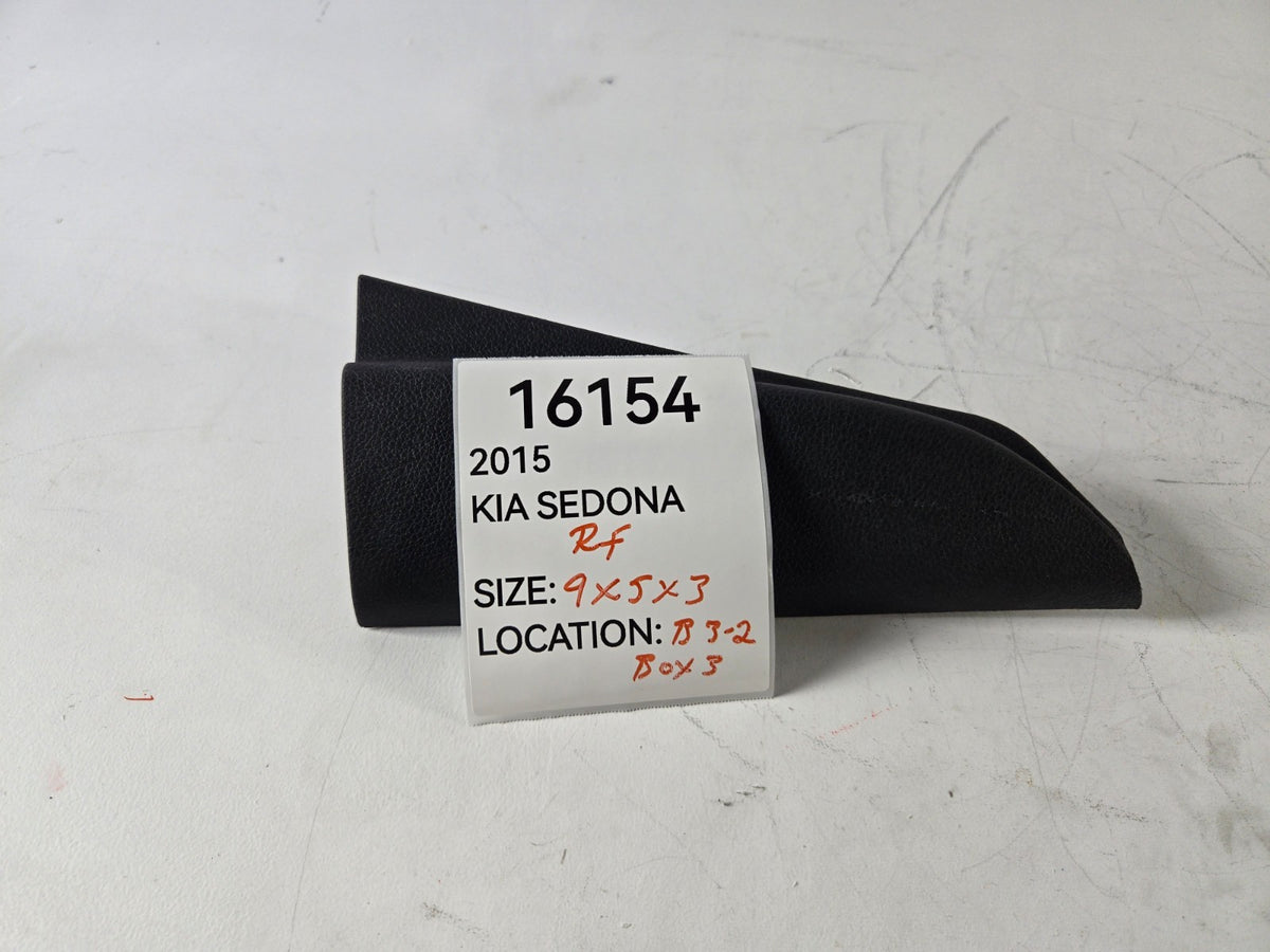 2015 2021 Kia Sedona Right Passenger Front Door Mirror Corner Inner Trim Cover