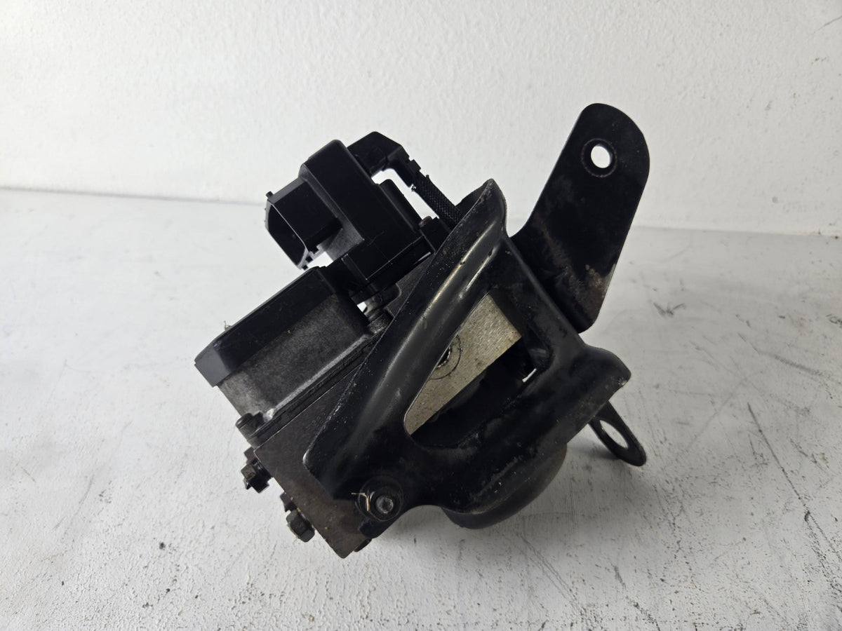 2004 Lincoln Town Car Anti Lock Braking System Pump Modulator W Bracket OEM