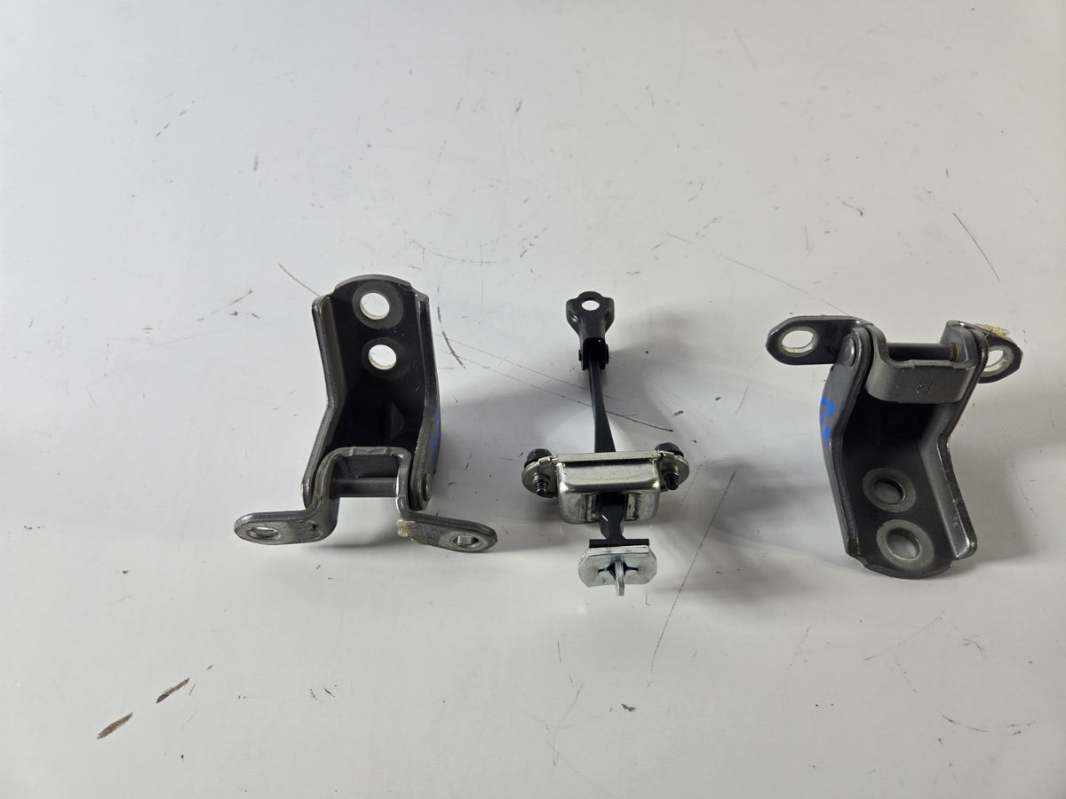 2008 2017 Infiniti EX35 QX50 Right Passenger Front Door Check Hinge Hinges OEM
